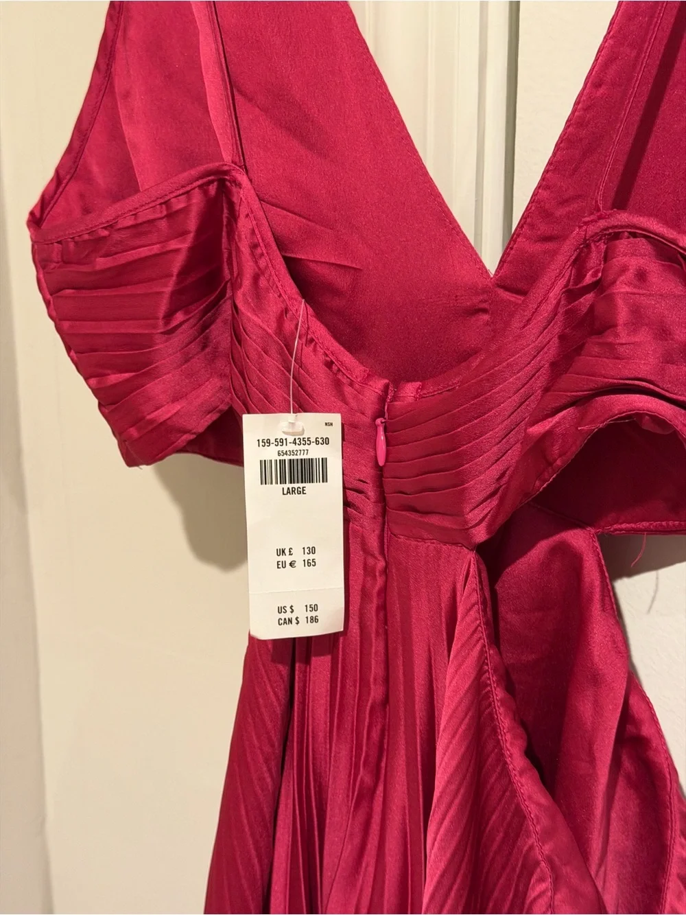 Abercrombie & Fitch Giselle Pleated Cut Out Maxi Dress